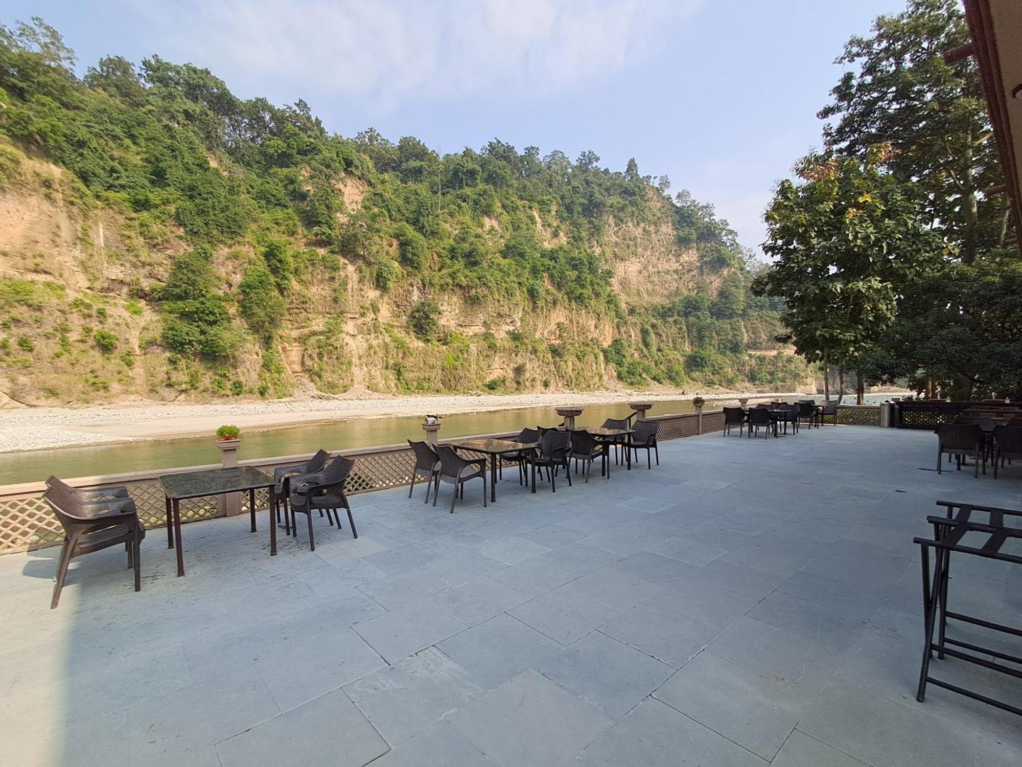 Bel-La Monde Hotel "Riverside" - Jim Corbett Garjia Екстериор снимка