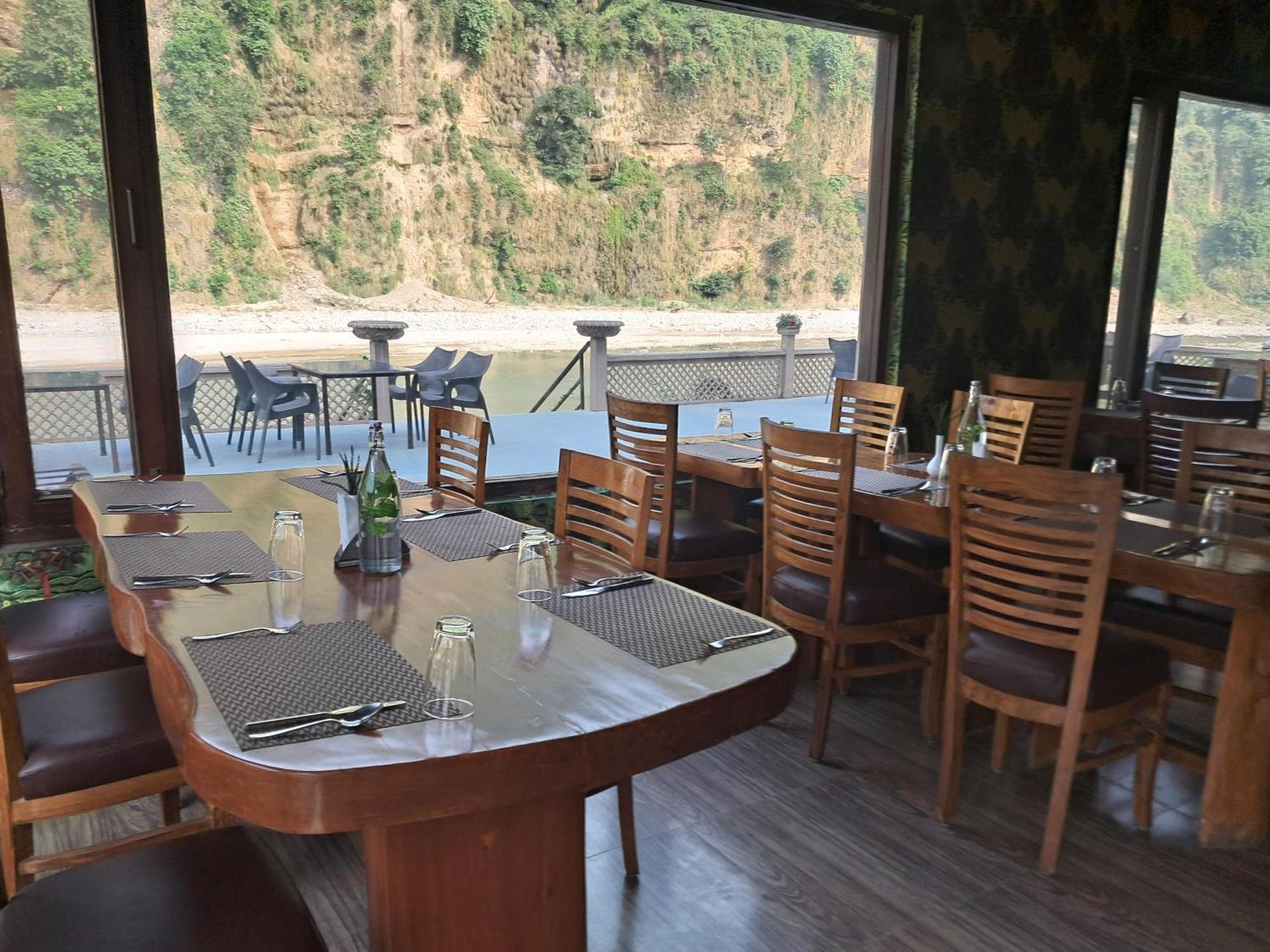Bel-La Monde Hotel "Riverside" - Jim Corbett Garjia Екстериор снимка