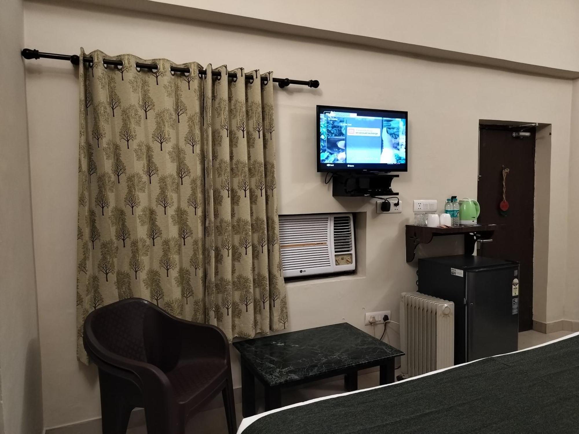 Bel-La Monde Hotel "Riverside" - Jim Corbett Garjia Екстериор снимка